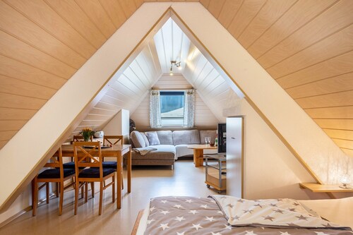 Holiday Apartment 'Sternenhimmel, 35sqm' with Shared Garden and Wi-Fi