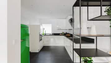 Køleskab, mikrobølgeovn, ovn, kogeplade