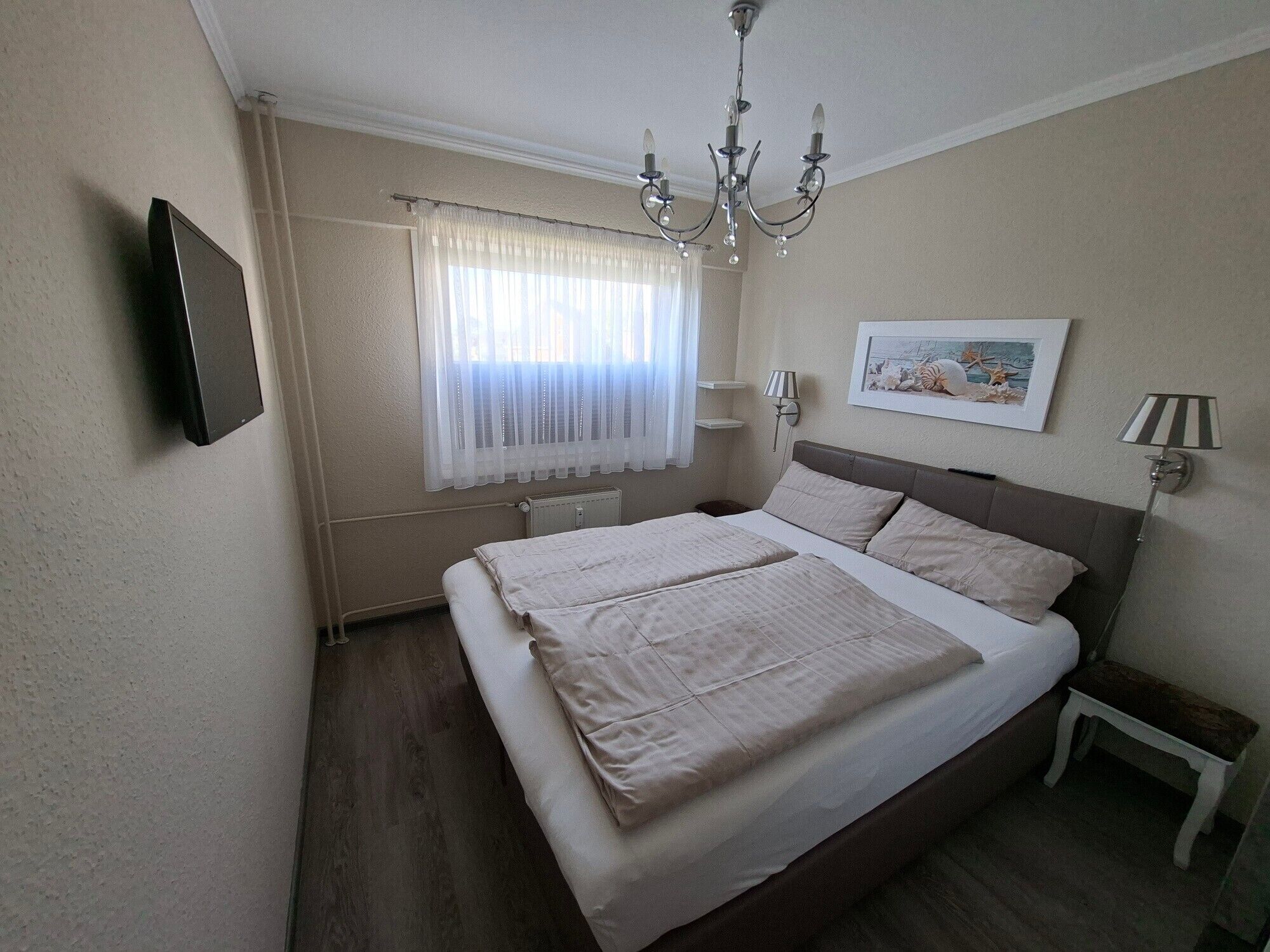 1 bedroom, free WiFi, bed sheets