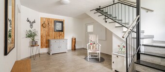 Apartment 'Bergliebe' with Private Terrace and Wi-Fi