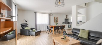 Heimatliebe Holiday Apartment with Balcony and Wi-Fi