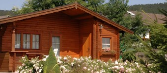 Vakantiehuis 'Pöttgen' met gedeeld terras, eigen tuin en Wi-Fi