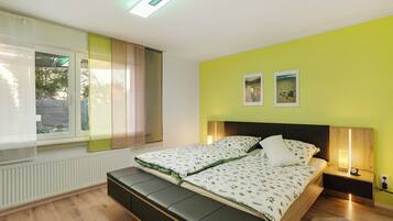 2 Schlafzimmer, Bügeleisen/Bügelbrett, kostenloses WLAN, Bettwäsche