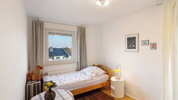 2 Schlafzimmer, Bügeleisen/Bügelbrett, kostenloses WLAN, Bettwäsche