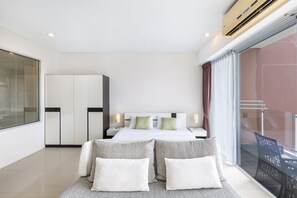 1 bedroom, in-room safe, iron/ironing board, free WiFi