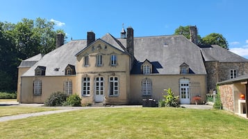 Extérieur