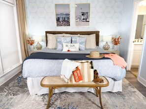4 bedrooms, desk, iron/ironing board, travel cot