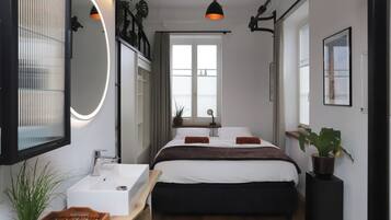 1 bedroom, WiFi, bed sheets