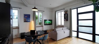 Loft apartment in industrial design, 43 m², high-quality furnishings, close to the train station