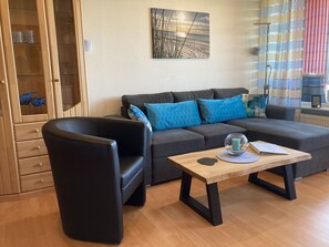 TV, DVD player, table tennis, books - "Sunny spot" dreamy sunsets included! (Dahme)