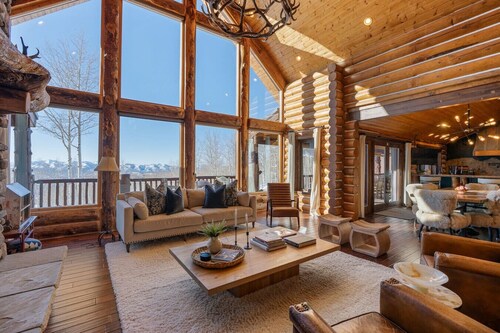 Luxury Mountain Living | 15mi to Park City, UT