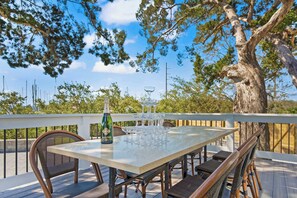 Outdoor dining - Waterfront, Incredible Views, Fire pit, Renovated (St. Augustine)