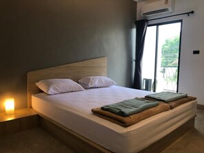 Room - Newman Hotel Donmuang (Lam Luk Ka)