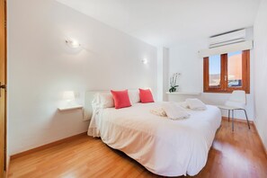 3 chambres, Wi-Fi, draps fournis