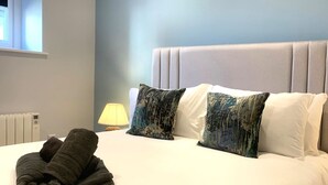 2 多间卧室、熨斗/熨衣板、旅行婴儿床、WiFi
