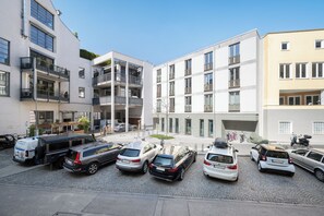 Exterior - Homaris Apartments Isartor (Munich)