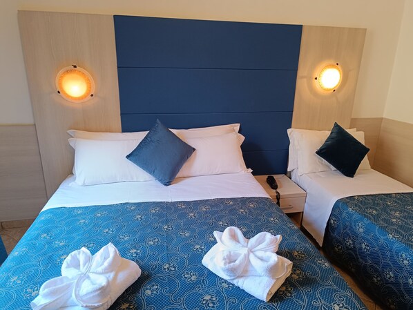 Comfort Triple Room, City View