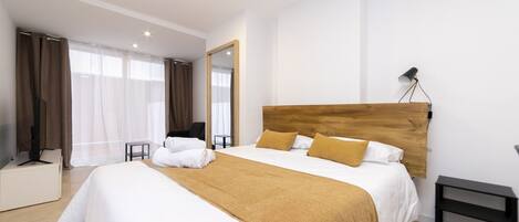 熨斗/熨衣板、免费 WiFi、床单