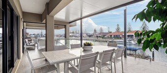 Kid-Family Friendly • Canal Retreat • Private Jetty