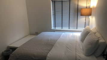 Apartment, 2 Bedrooms, Smoking, Garden View