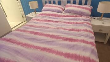 Shared Dormitory, 1 Bedroom, Accessible, Smoking | 1 bedroom