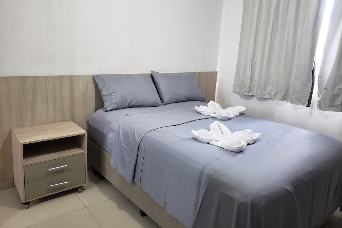 Comfort Double Room, 1 Double Bed, Kitchen, Courtyard View | Egyptian cotton sheets, premium bedding, down duvets, pillow-top beds