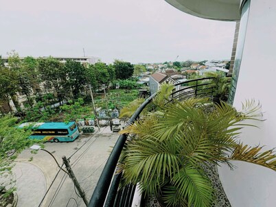 TORI HOMESTAY
