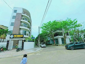 Front of property - TORI HOMESTAY (Hue)