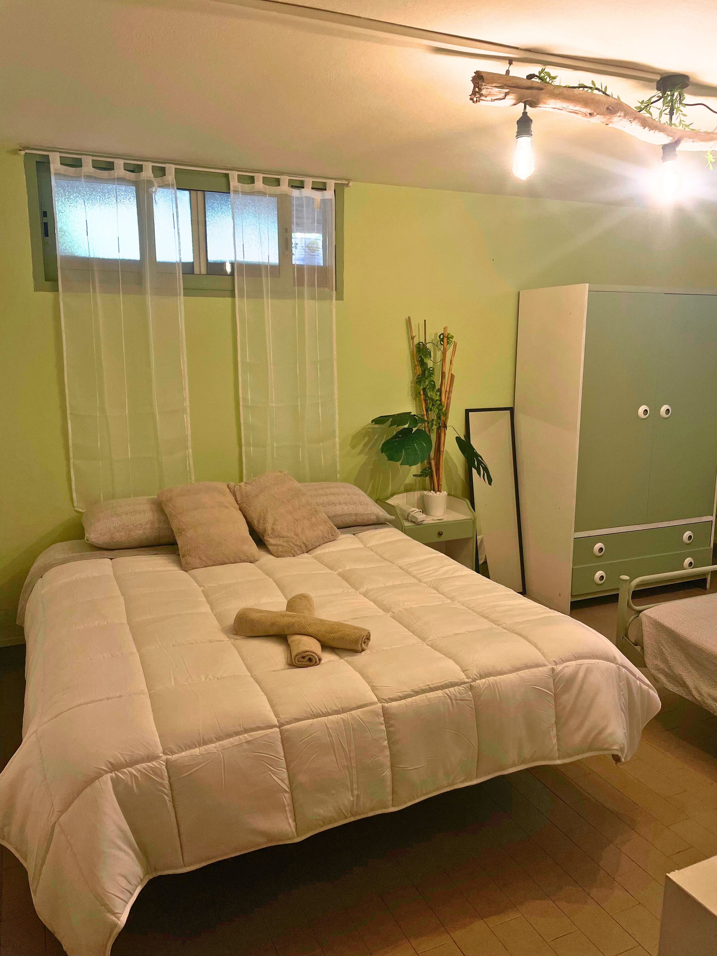 2 Schlafzimmer, Schreibtisch, WLAN, Bettwäsche