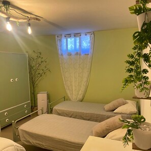 2 Schlafzimmer, Schreibtisch, WLAN, Bettwäsche