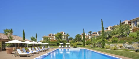 Villa, fumeurs | 2 chambres