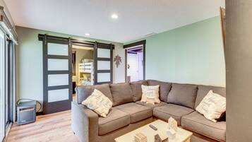 Rumah (2 Bedrooms) | Interior