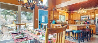 Walk to Main St: 'mountain Creek Home' w/ Chiminea