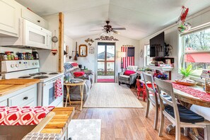 House (1 Bedroom) | Bahagian dalam