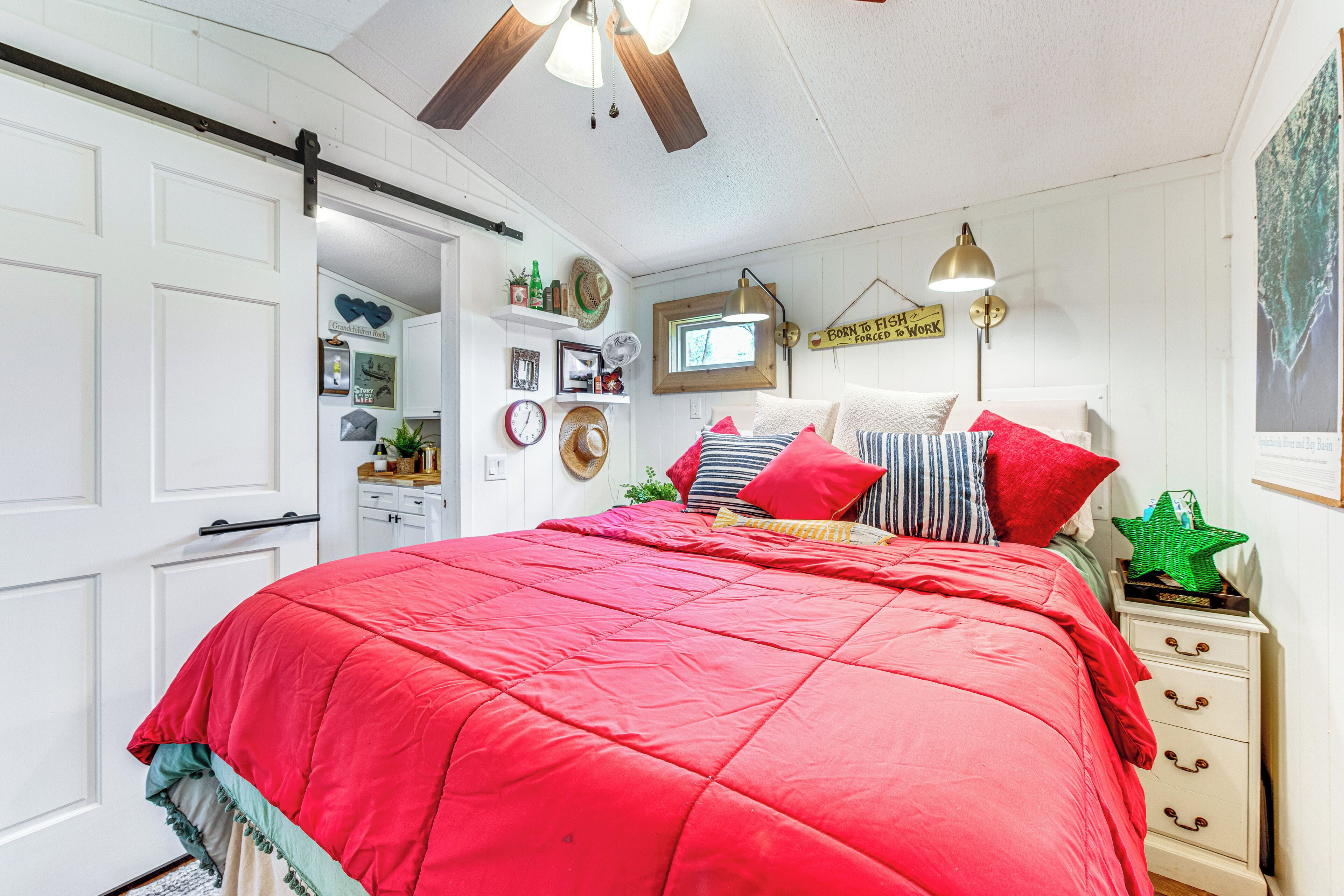 House (1 Bedroom) | Interior