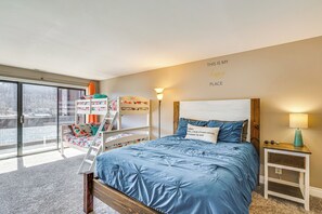 Apartment (2 Bedrooms) | Interior - Boat Slip + Pools: Lakefront Osage Beach Condo (Osage Beach)