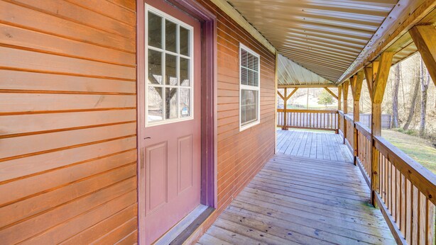 House (2 Bedrooms) | Interior - Near Riding Trails for Atvs: Cabin in Delbarton (Delbarton)