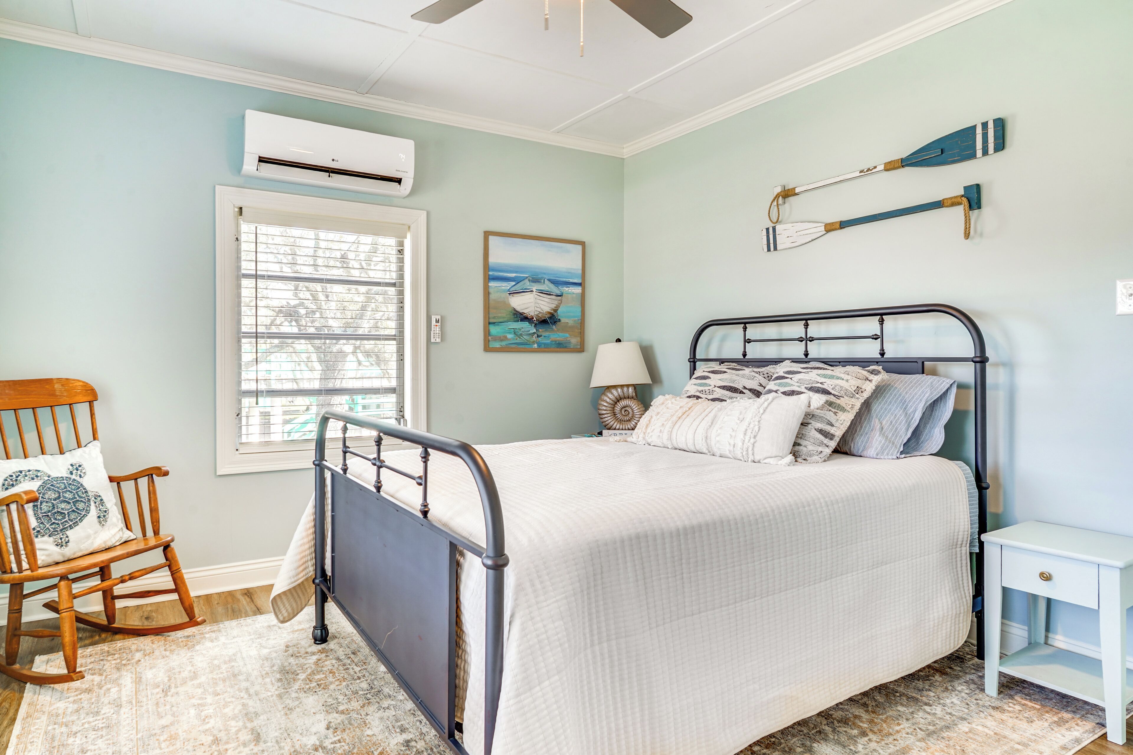 Cottage (2 Bedrooms) | Interior