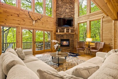 Eagle Nest Lodge Hot Tubs Mountain Views