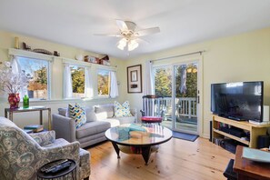 TV, DVD player - Wellfleet 2BR Retreat – Walk to Bay & Kayak! RPMC007 (Wellfleet)