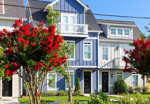 House | 4 bedrooms, desk, Internet - Stylish Retreat Near Germantown (Nashville)