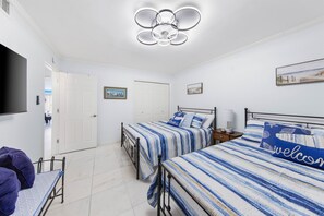 2 Schlafzimmer, BĂŒgeleisen/BĂŒgelbrett, Reisekinderbett, kostenloses WLAN