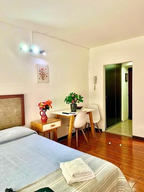 1 Schlafzimmer, WLAN, Bettwäsche