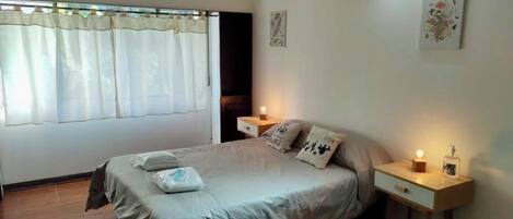 1 bedroom, WiFi, bed sheets