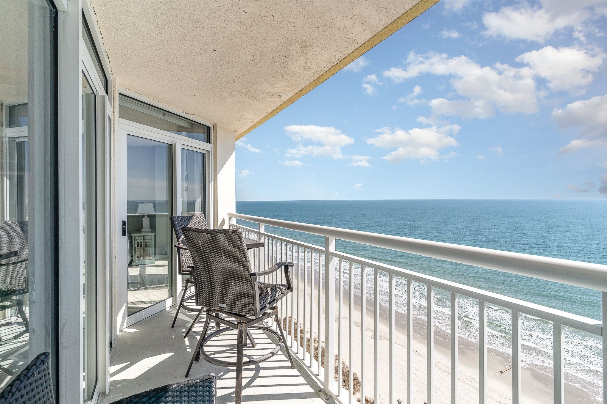 Condo, 3 Bedrooms | Property grounds