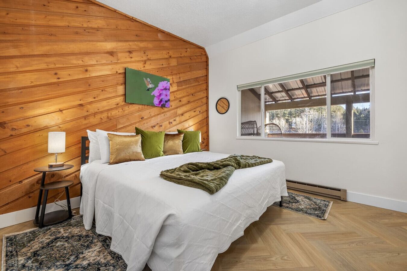 Lit parapluie, Wi-Fi gratuit, draps fournis