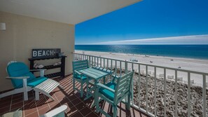 Outdoor dining - Seacrest 506 1 Bedroom Condo (Gulf Shores)