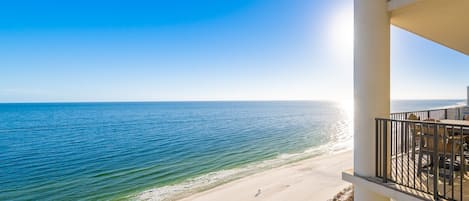 Apartamento, 3 habitaciones | Playa | Ubicación a pie de playa