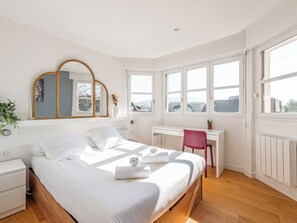 3 bedrooms, iron/ironing board, WiFi, bed sheets - Le Charles Albert - Appartement confortable proche du centre ville (Annecy)