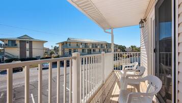 Nhà liên kế, nhiều giường, sân hiên (Woodland Shores 37) | Khuôn viên nơi lưu trú